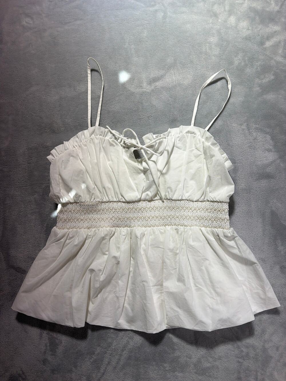 ASTR the Label Fiona White Smocked Ruffled Cami Peplum Top – Size M
